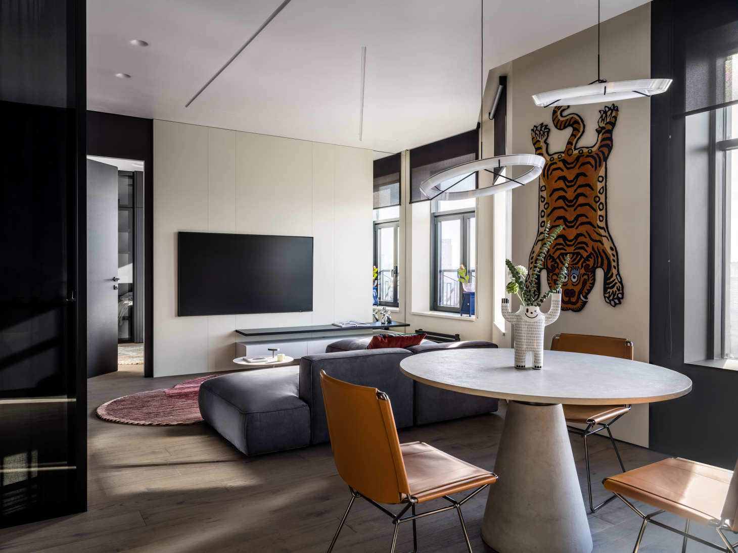 Современная кухня-гостиная