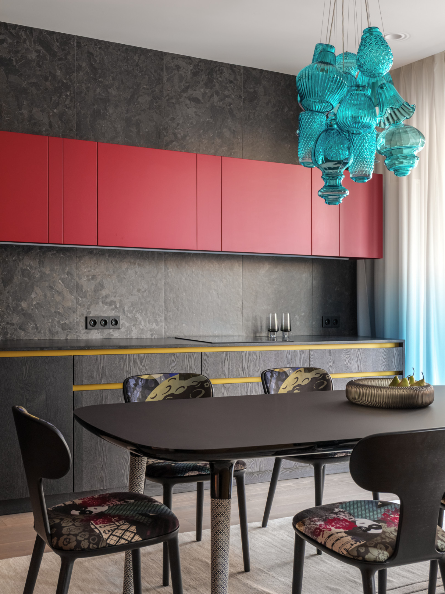 Дизайн интерьера кухни и столовой