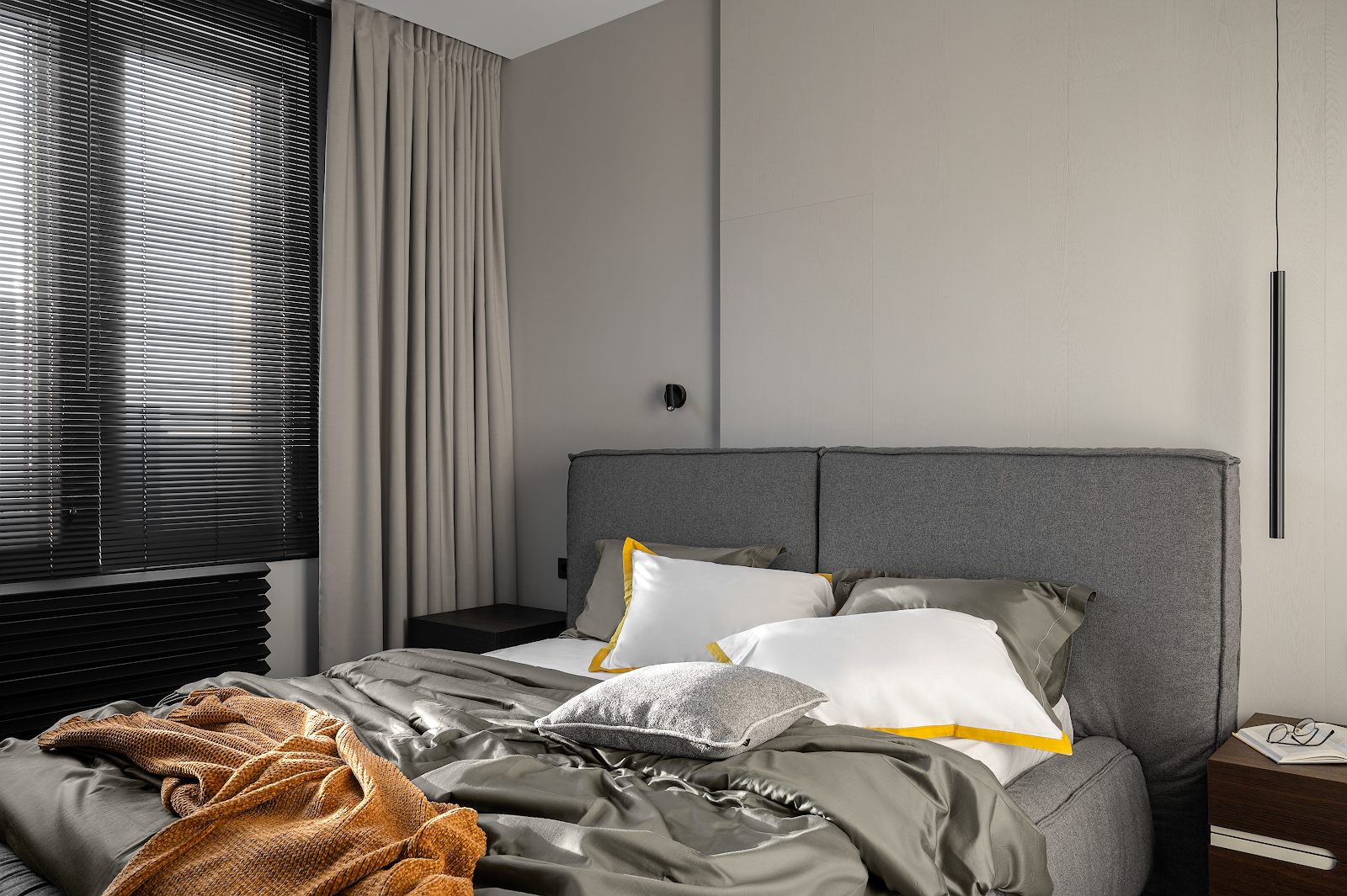 Стеновые панели в спальне в шпоне ясеня