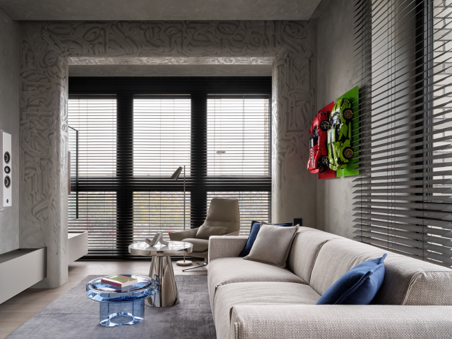 71&nbsp;m<sup>2</sup> Tough Character Apartment With a Master Bedroom and Kitchen Island: Photos, Video, and Interior Estimate