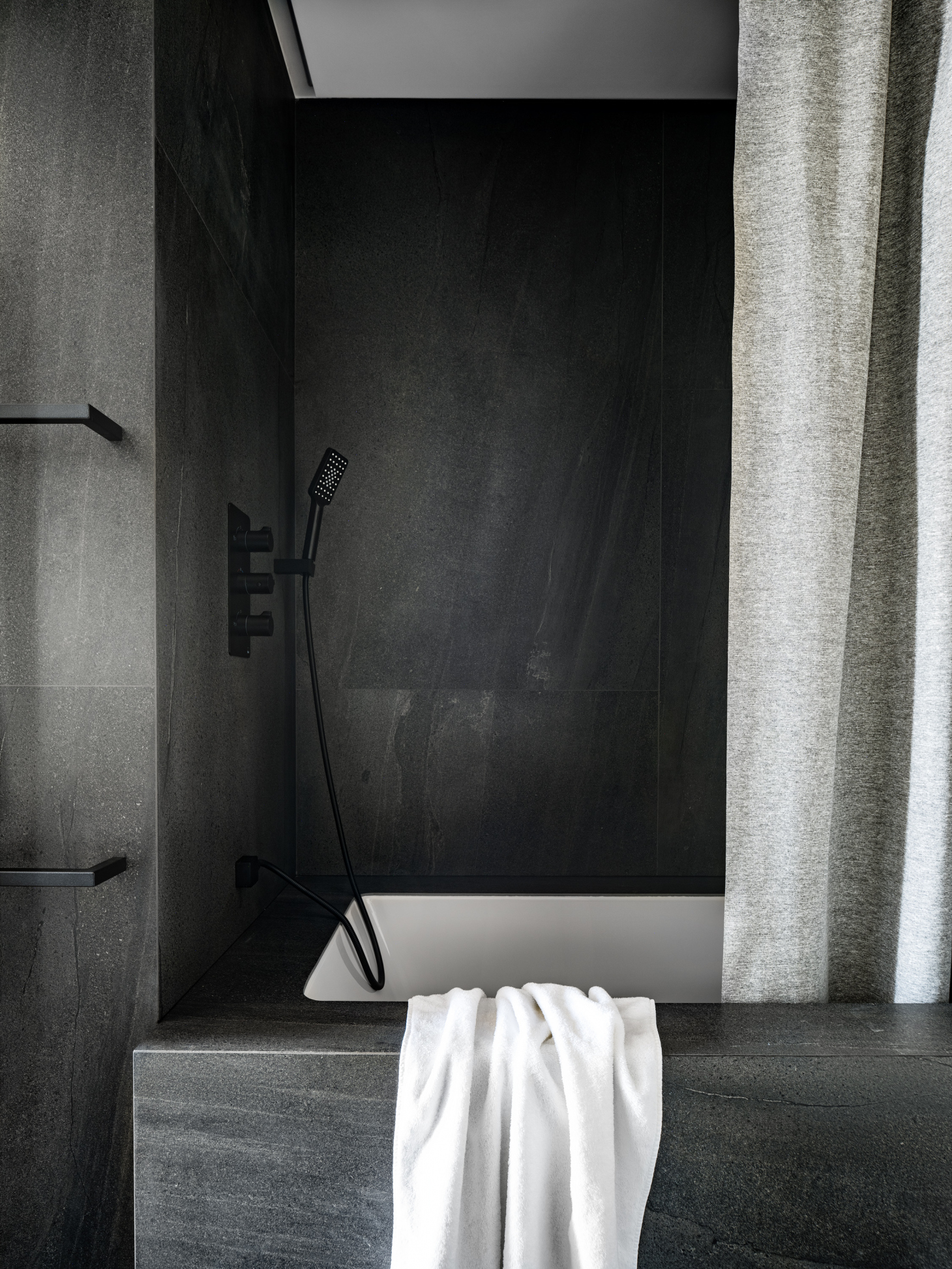 Ванна в керамограните