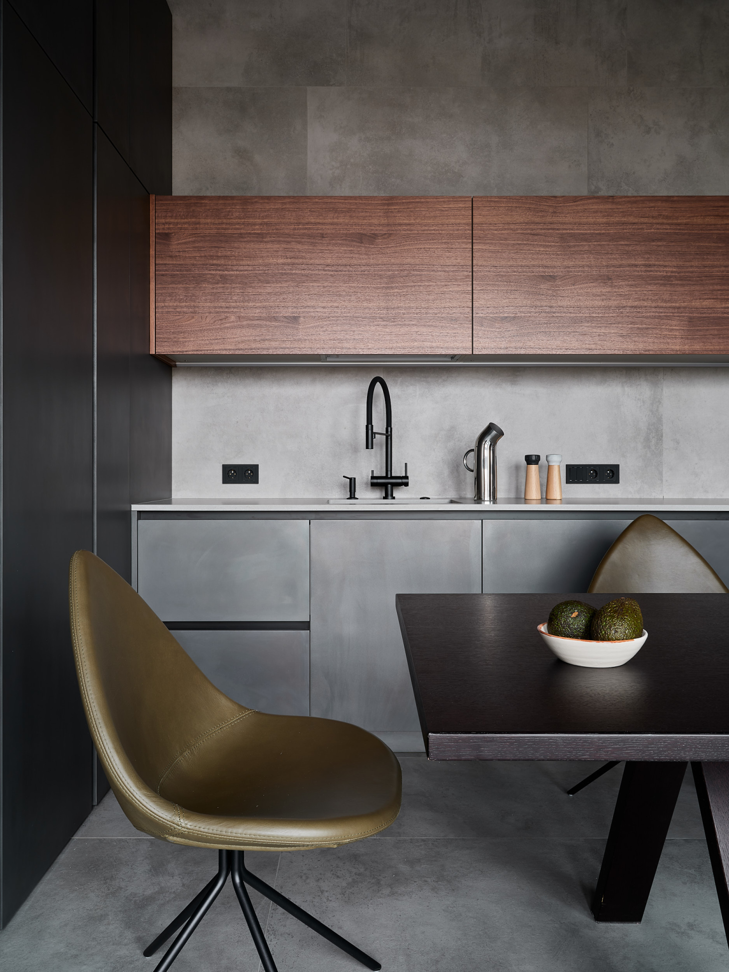 Угловой кухонный гарнитур